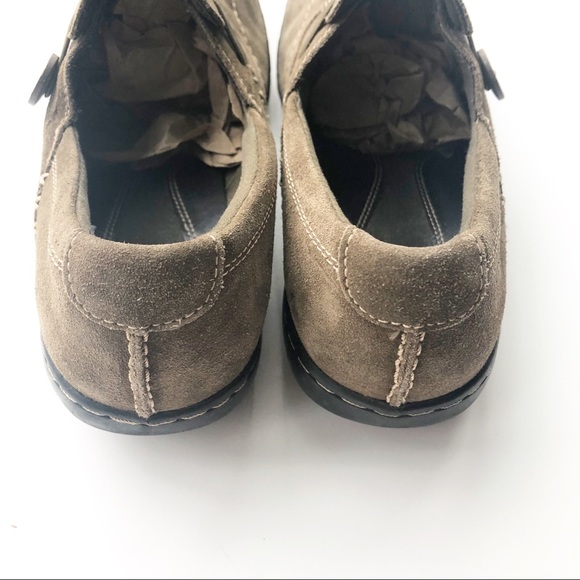 Women Clark’s Un Loop Shoes - Picture 7 of 8